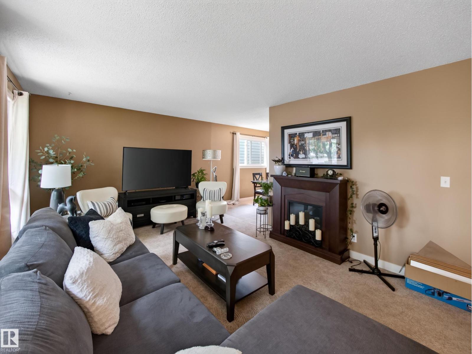 10136 81 St Nw Property Photo 23