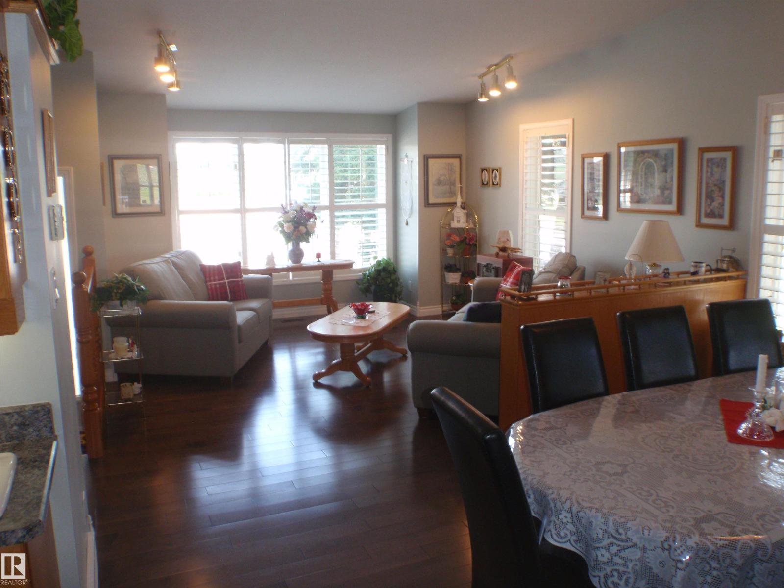 5802 53 St Property Photo 25