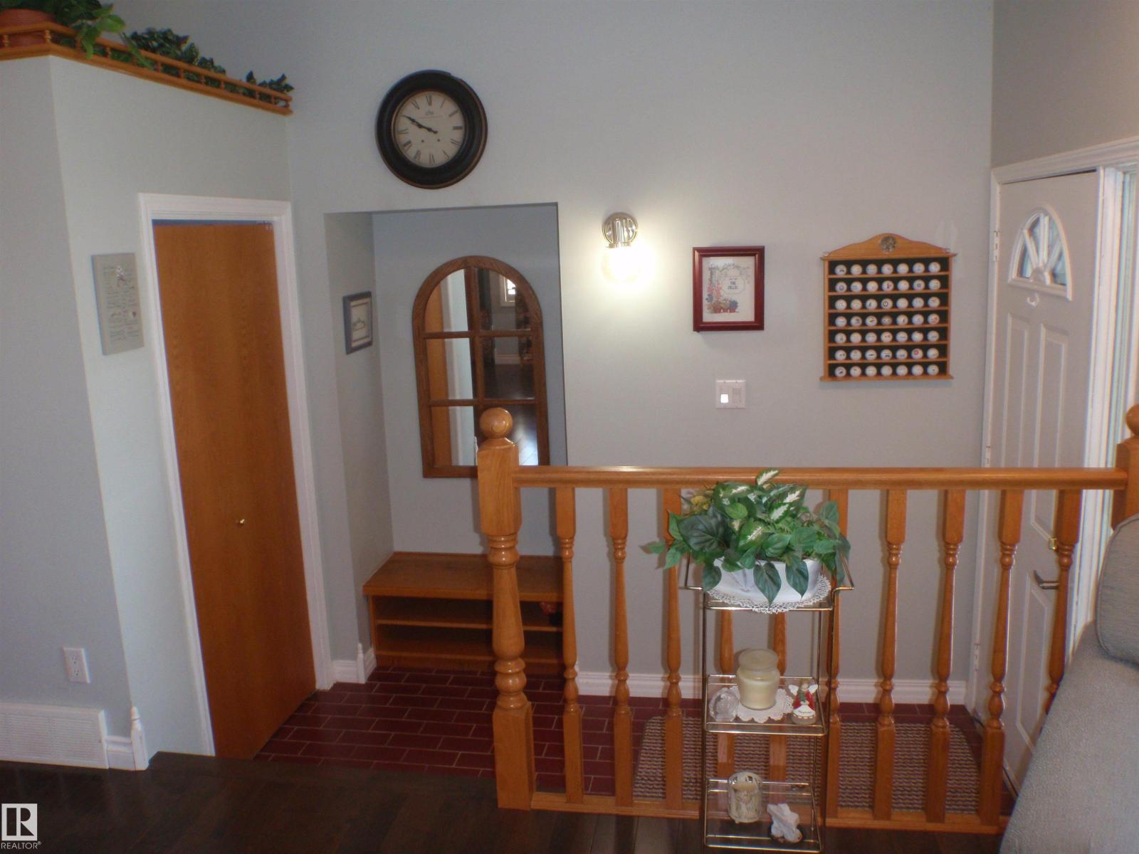 5802 53 St Property Photo 28