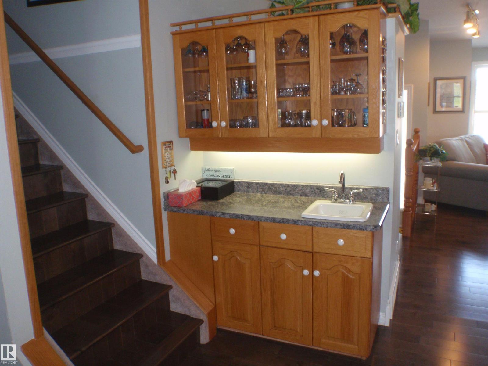 5802 53 St Property Photo 34