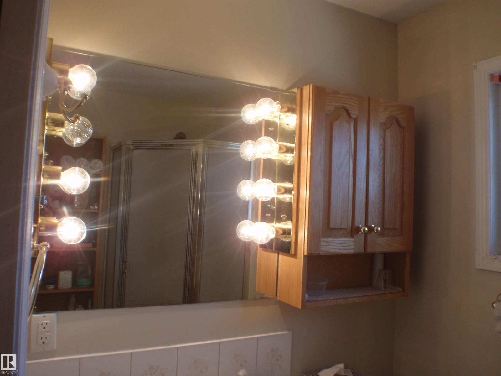 5802 53 St Property Photo 41
