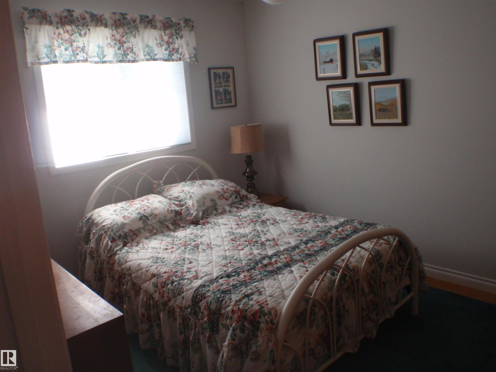 5802 53 St Property Photo 43