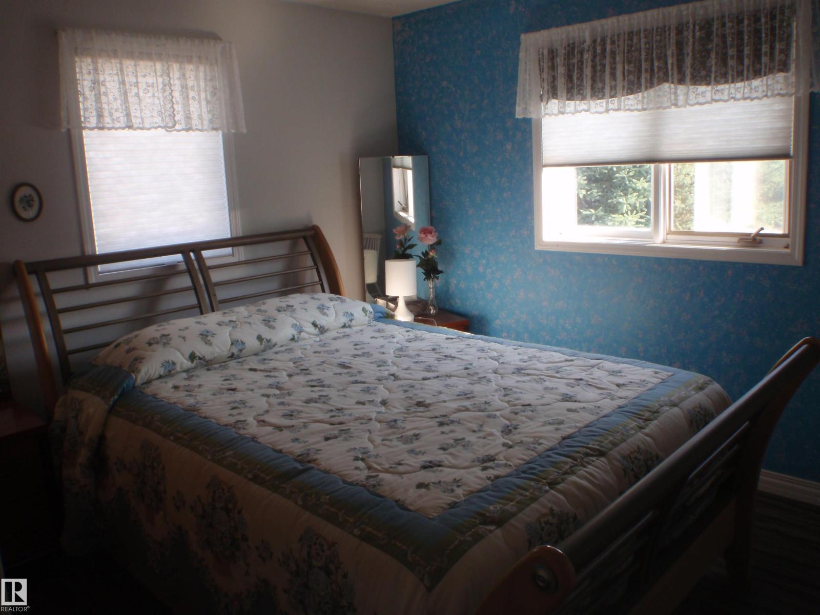 5802 53 St Property Photo 45