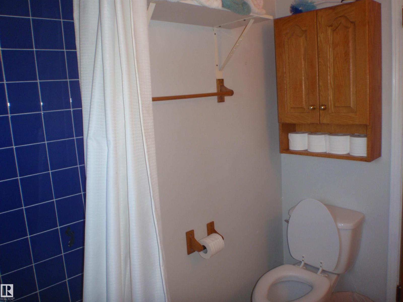 5802 53 St Property Photo 49