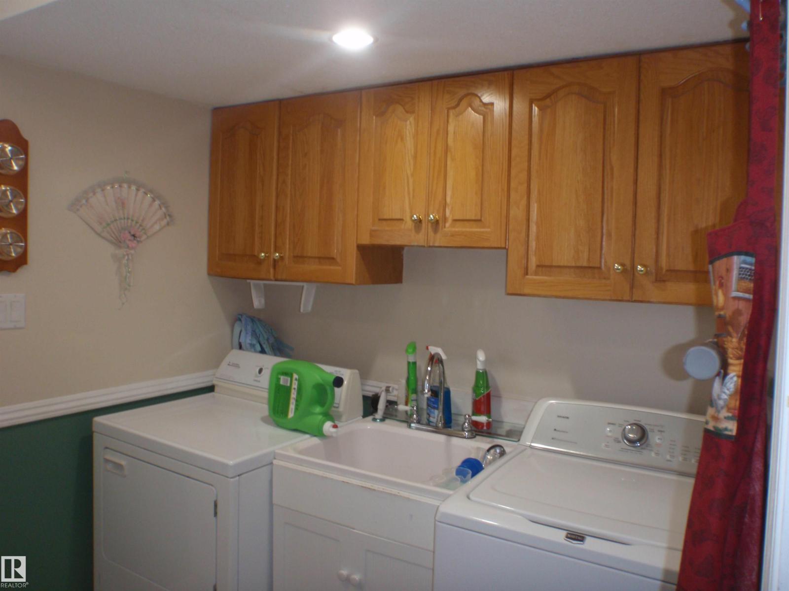 5802 53 St Property Photo 57