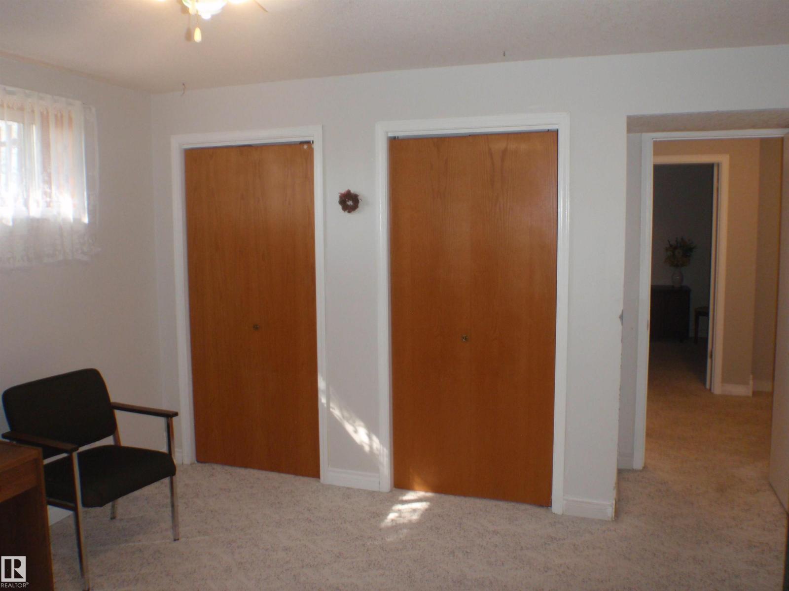 5802 53 St Property Photo 60