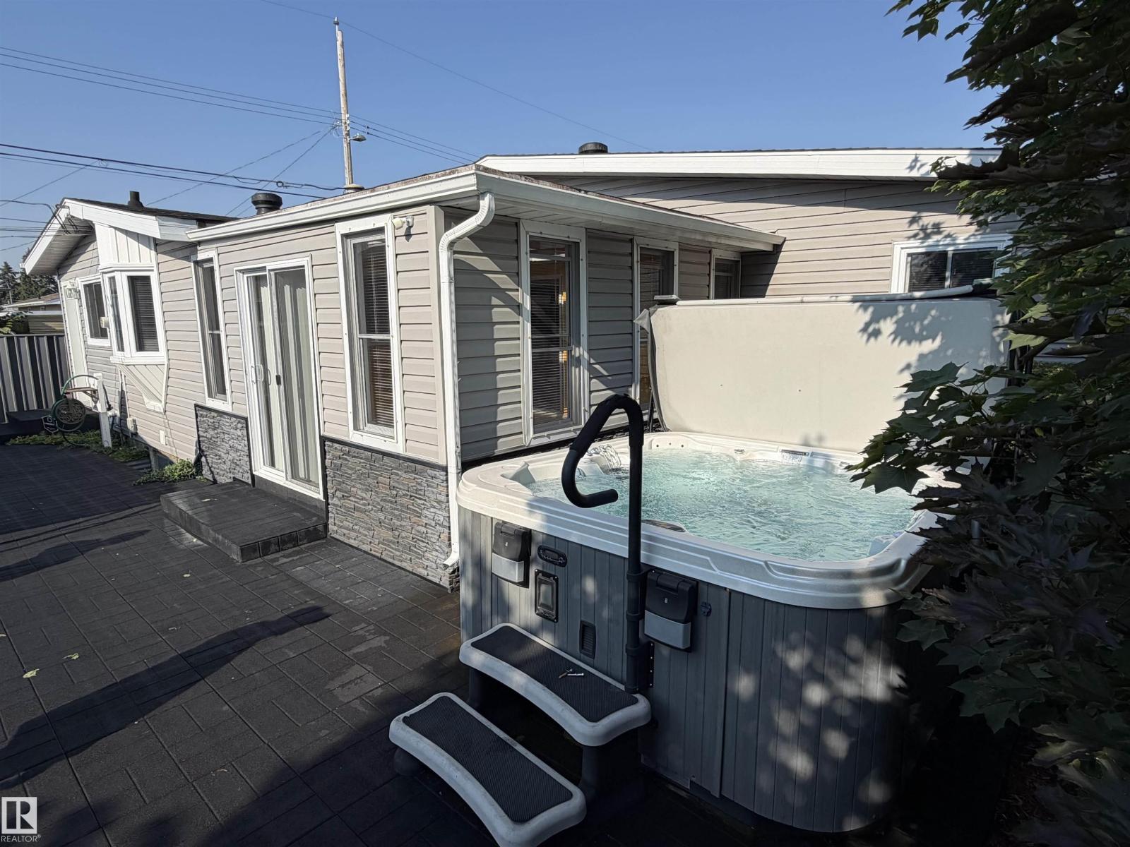 13304 70 St Nw Property Photo 5