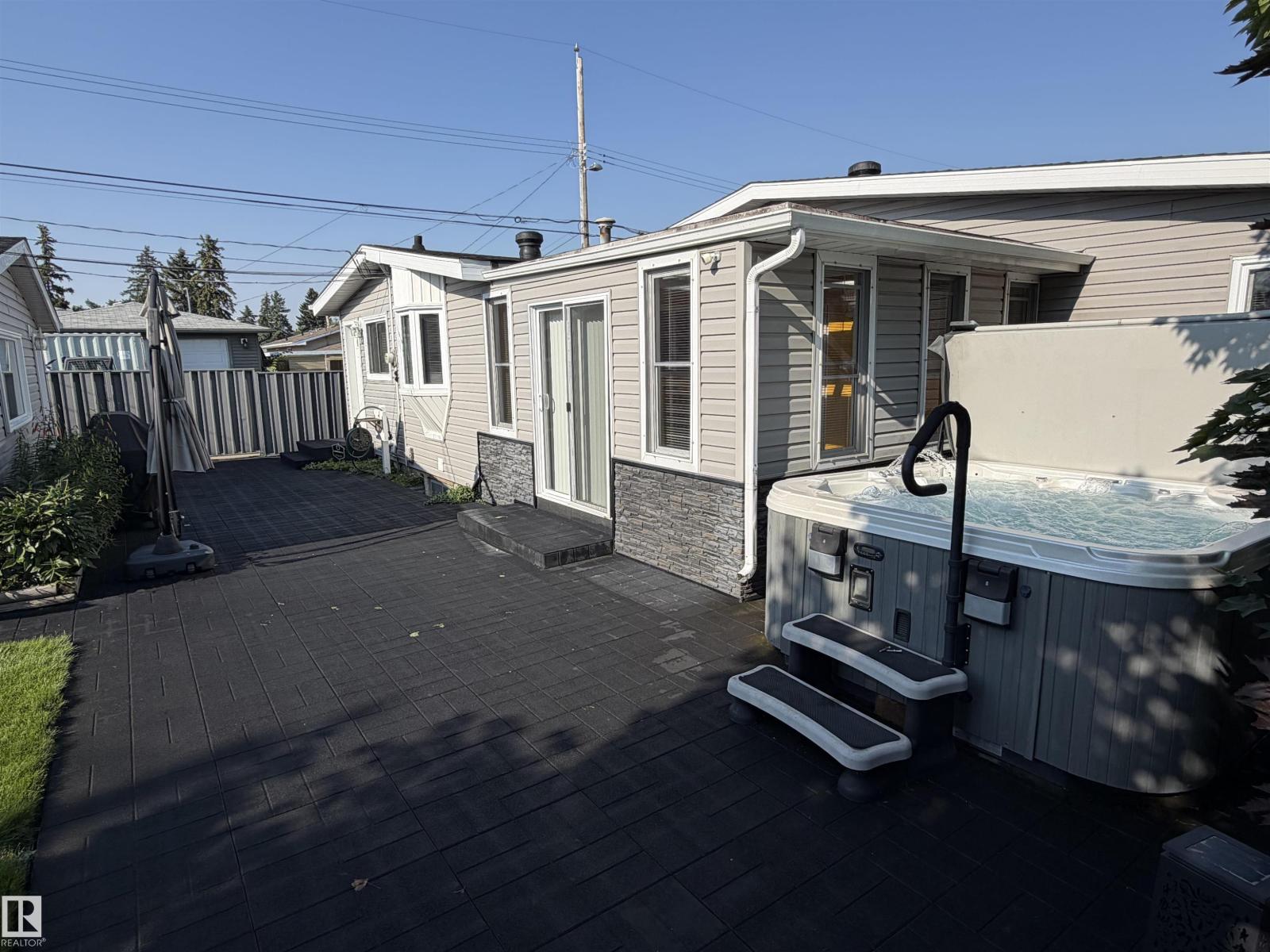 13304 70 St Nw Property Photo 7