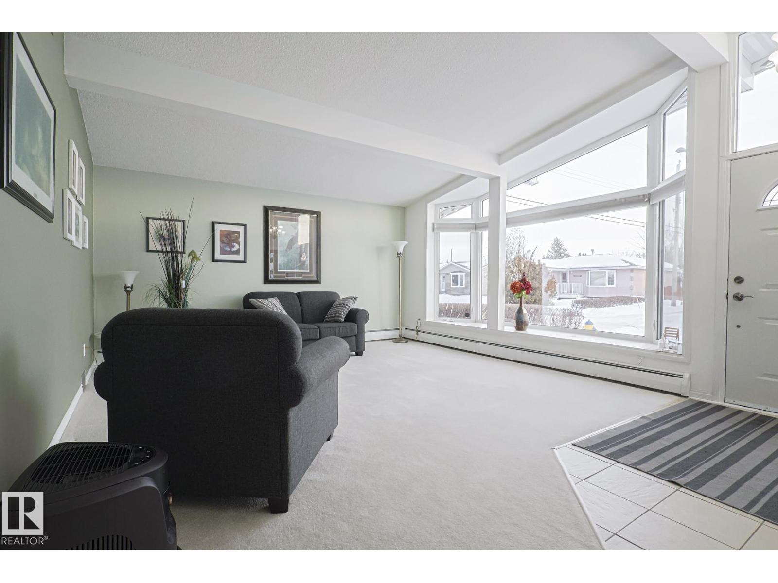 13304 70 St Nw Property Photo 16