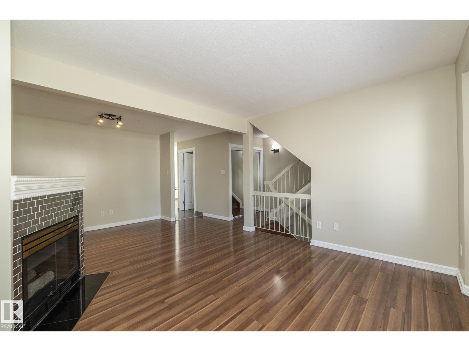 #11 9703 174 St Nw Property Photo 8