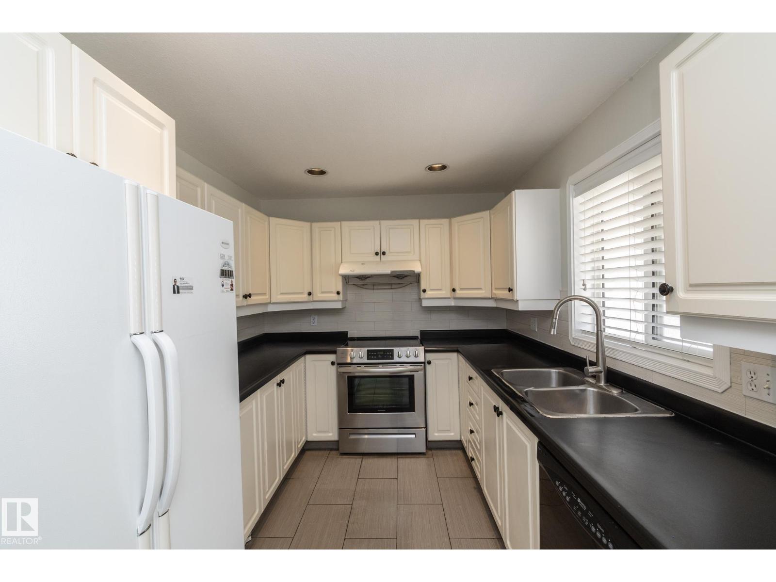 #11 9703 174 St Nw Property Photo 15