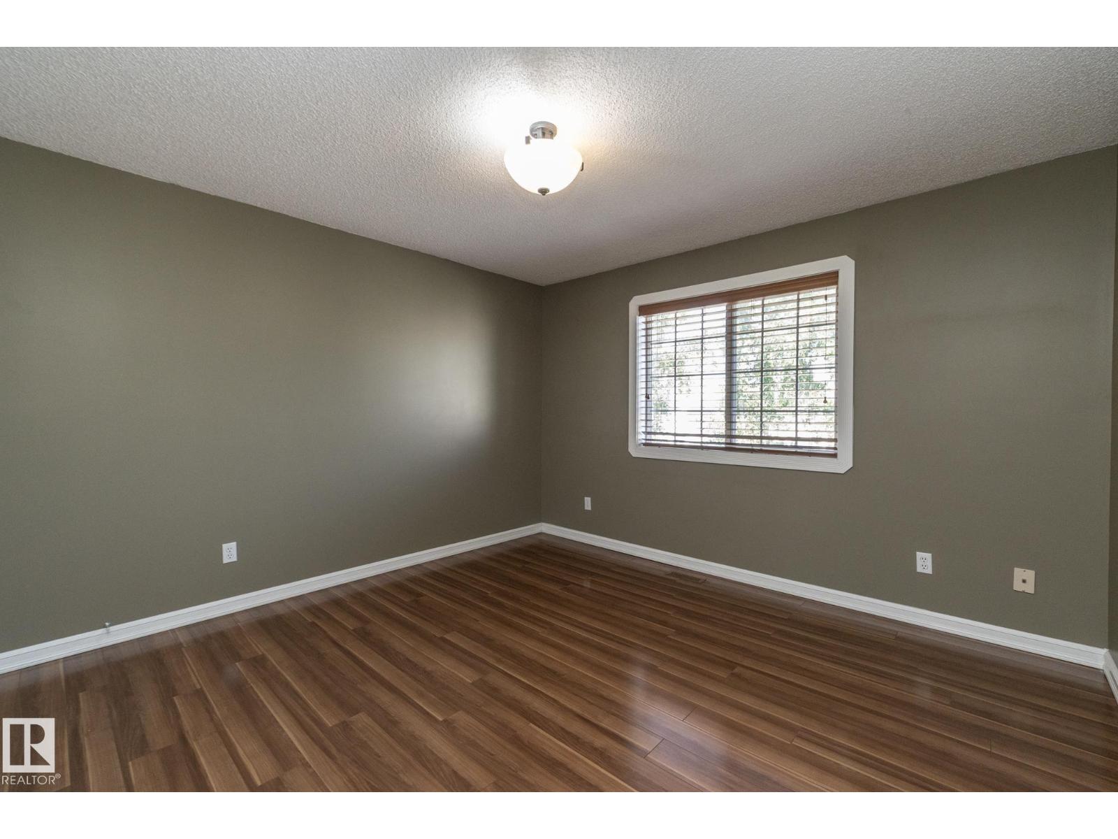 #11 9703 174 St Nw Property Photo 22