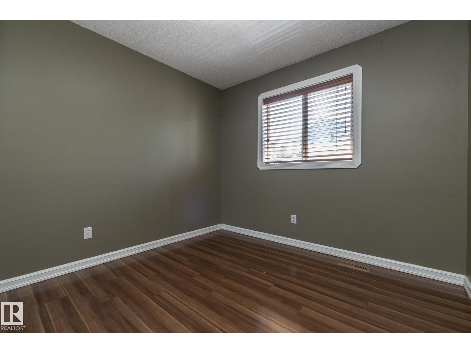 #11 9703 174 St Nw Property Photo 30