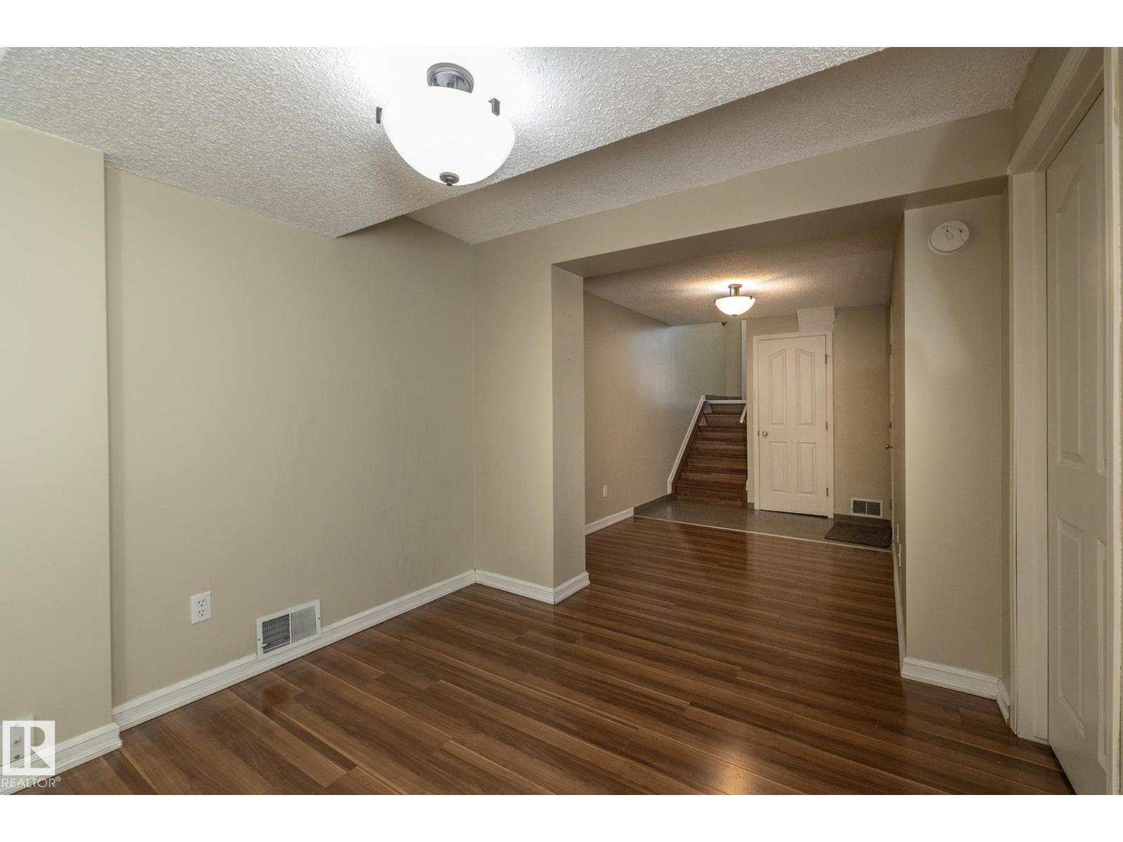 #11 9703 174 St Nw Property Photo 33