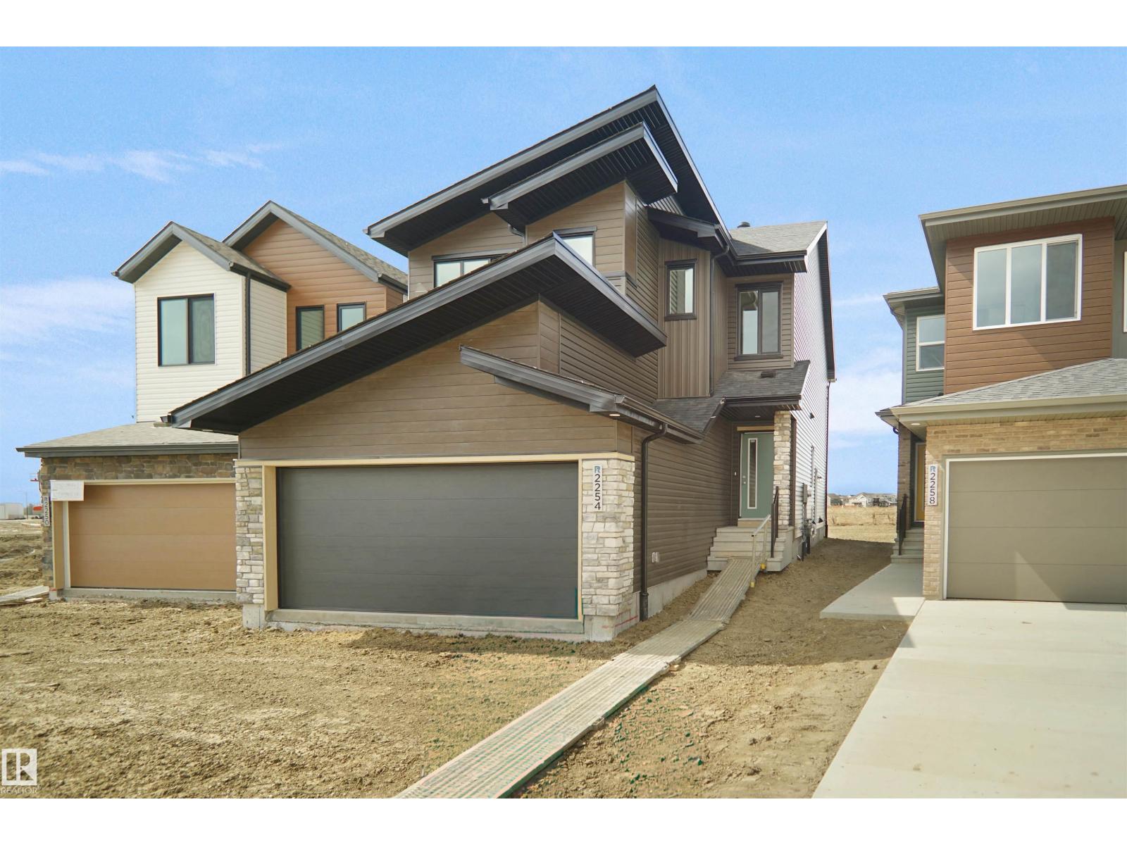 1748 WESTERRA WD Property Photo 1