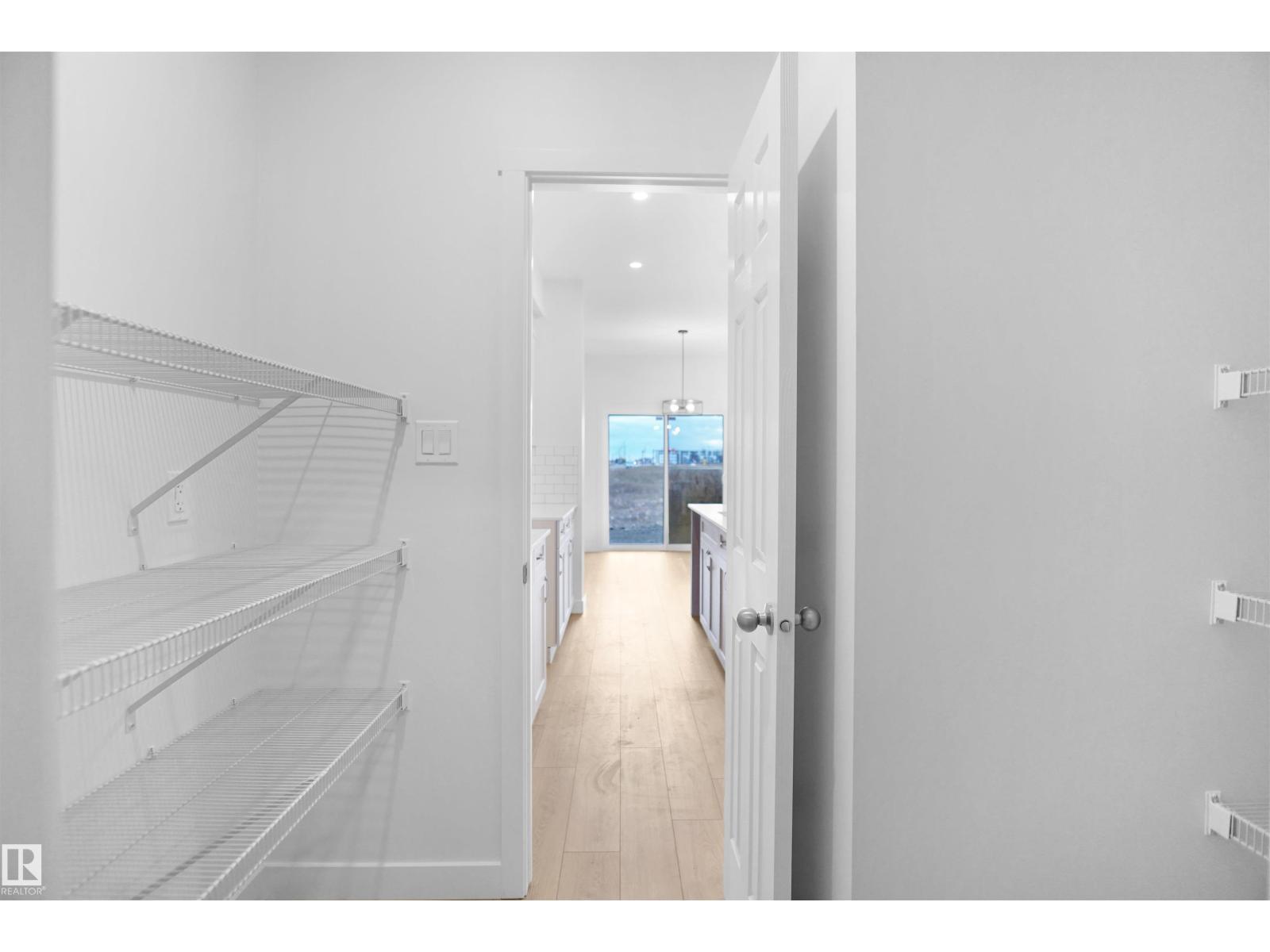 1748 Westerra Wd Property Photo 11