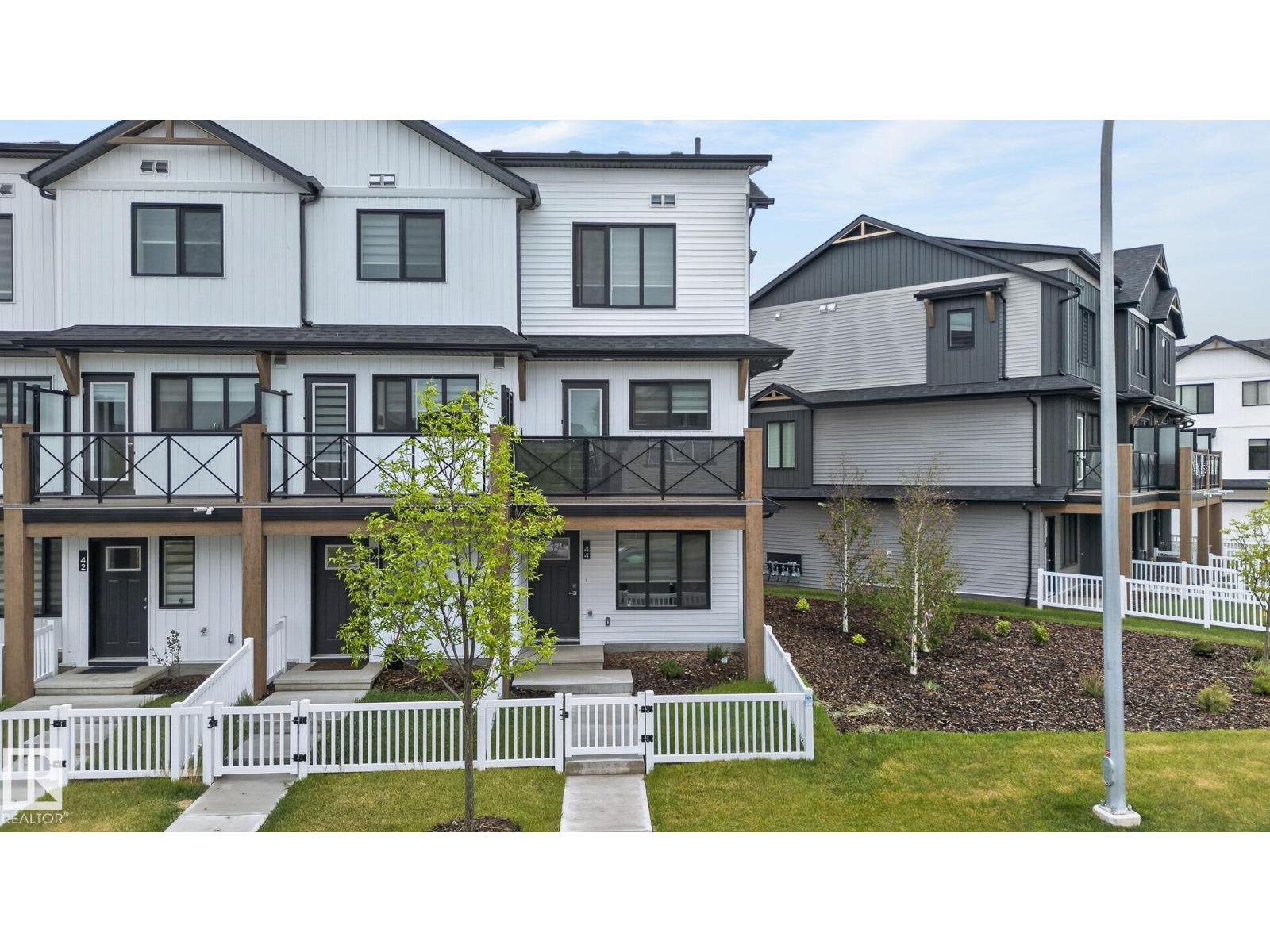 #44 1025 SECORD PM NW