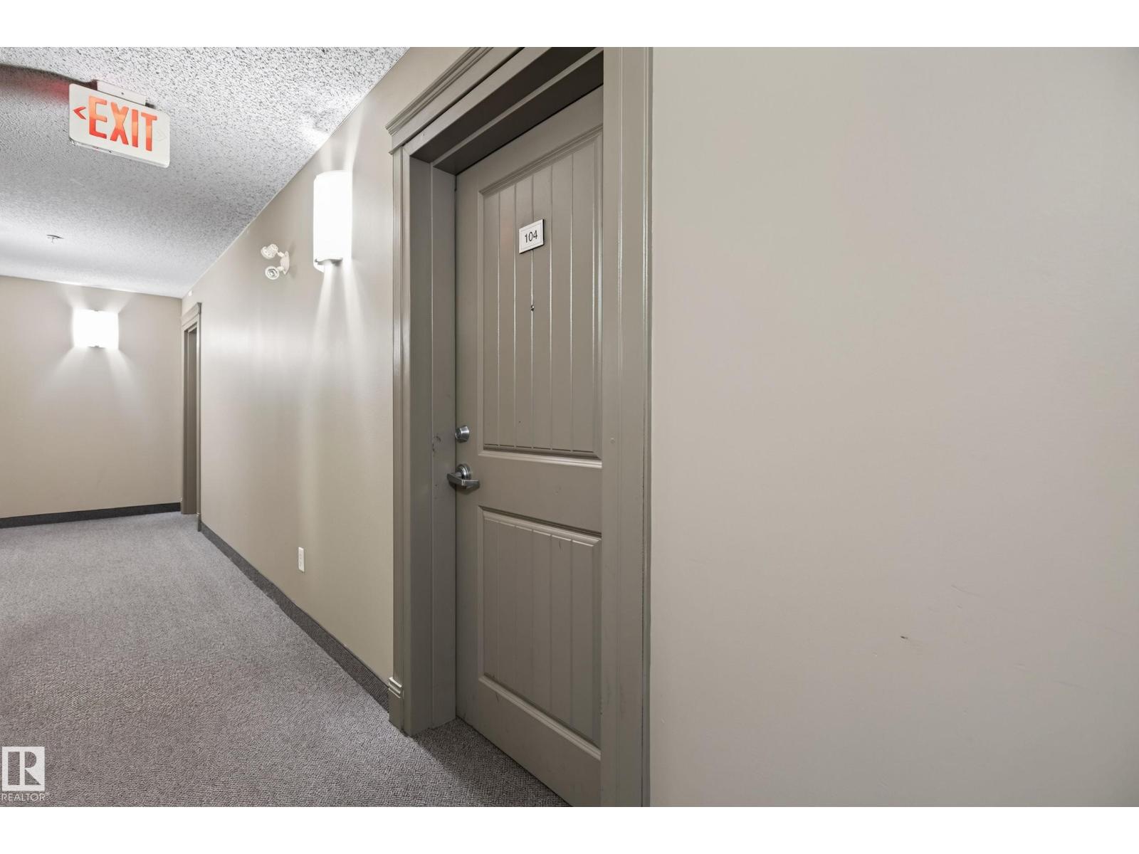 #104 13907 136 St Nw Property Photo 3