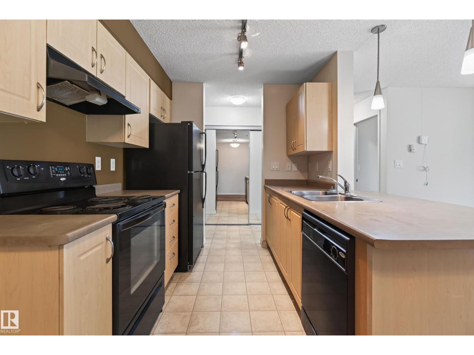 #104 13907 136 St Nw Property Photo 12