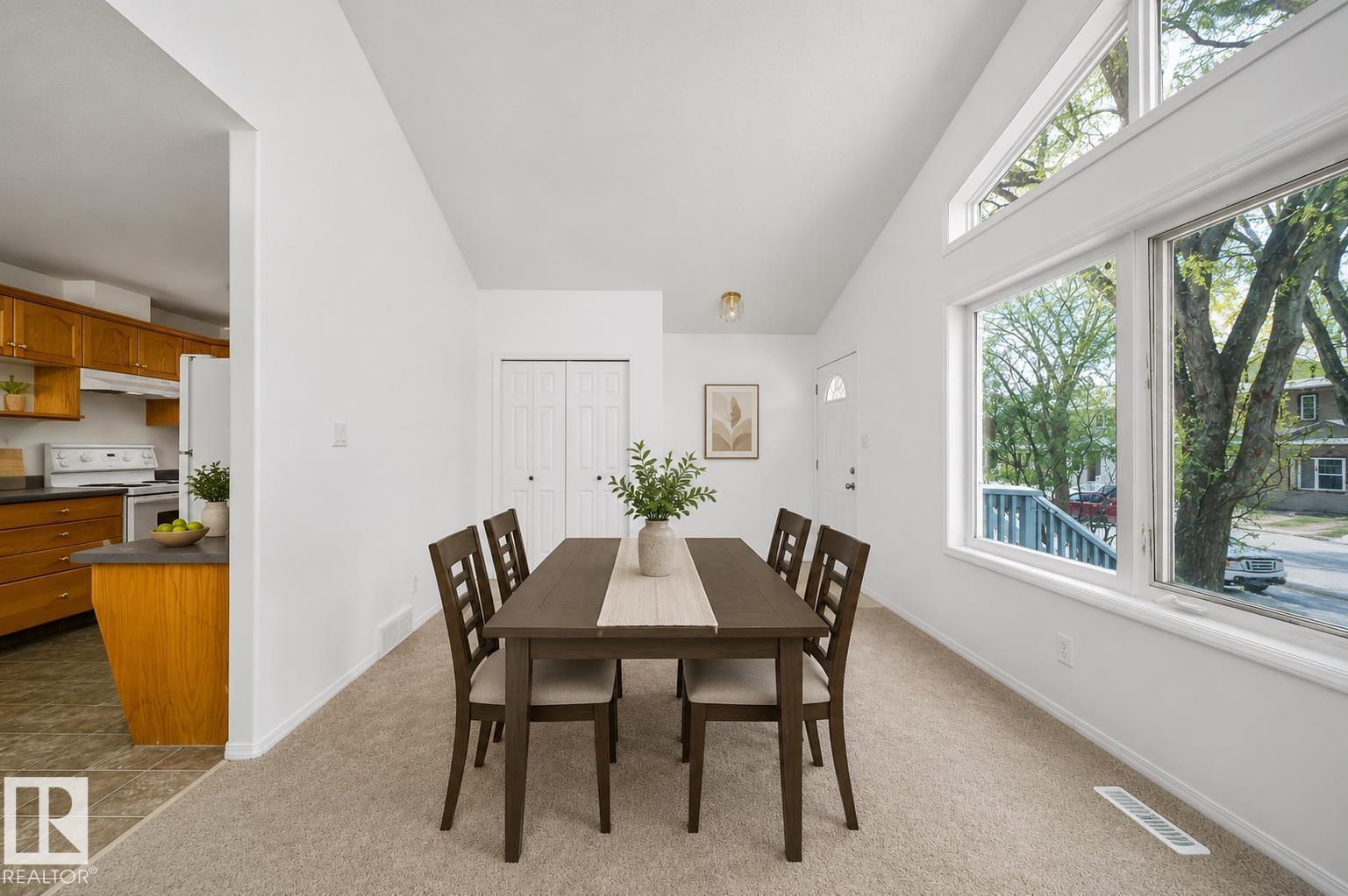 12041/43 67 St Nw Nw Property Photo 3