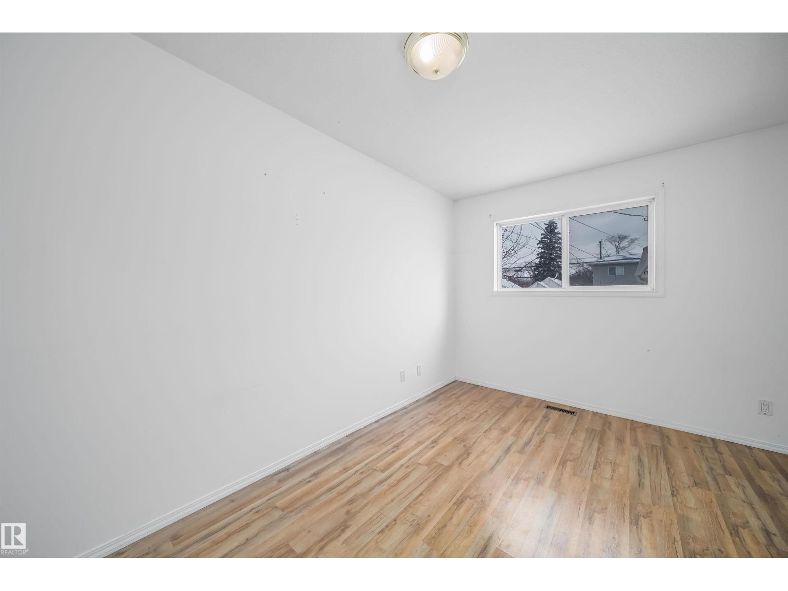 12041/43 67 St Nw Nw Property Photo 18