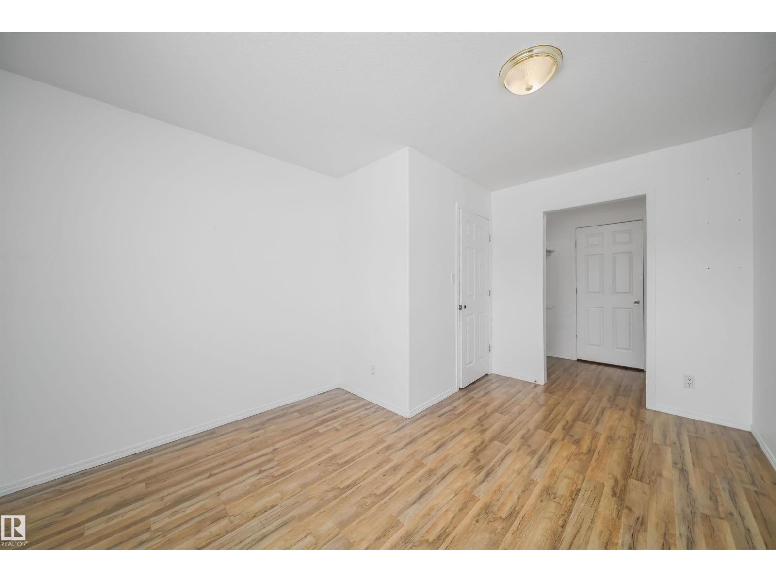 12041/43 67 St Nw Nw Property Photo 19