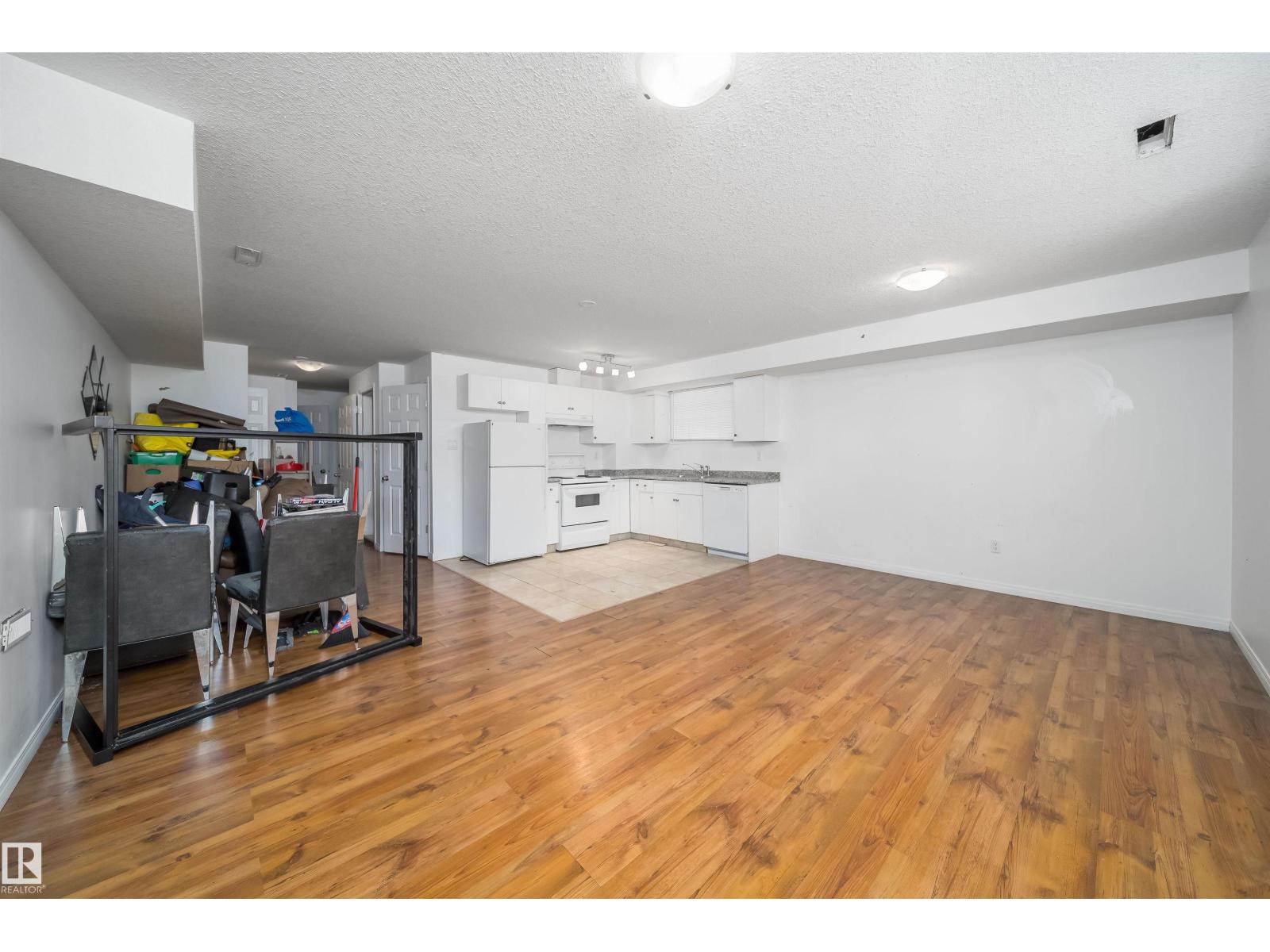 12041/43 67 St Nw Nw Property Photo 20