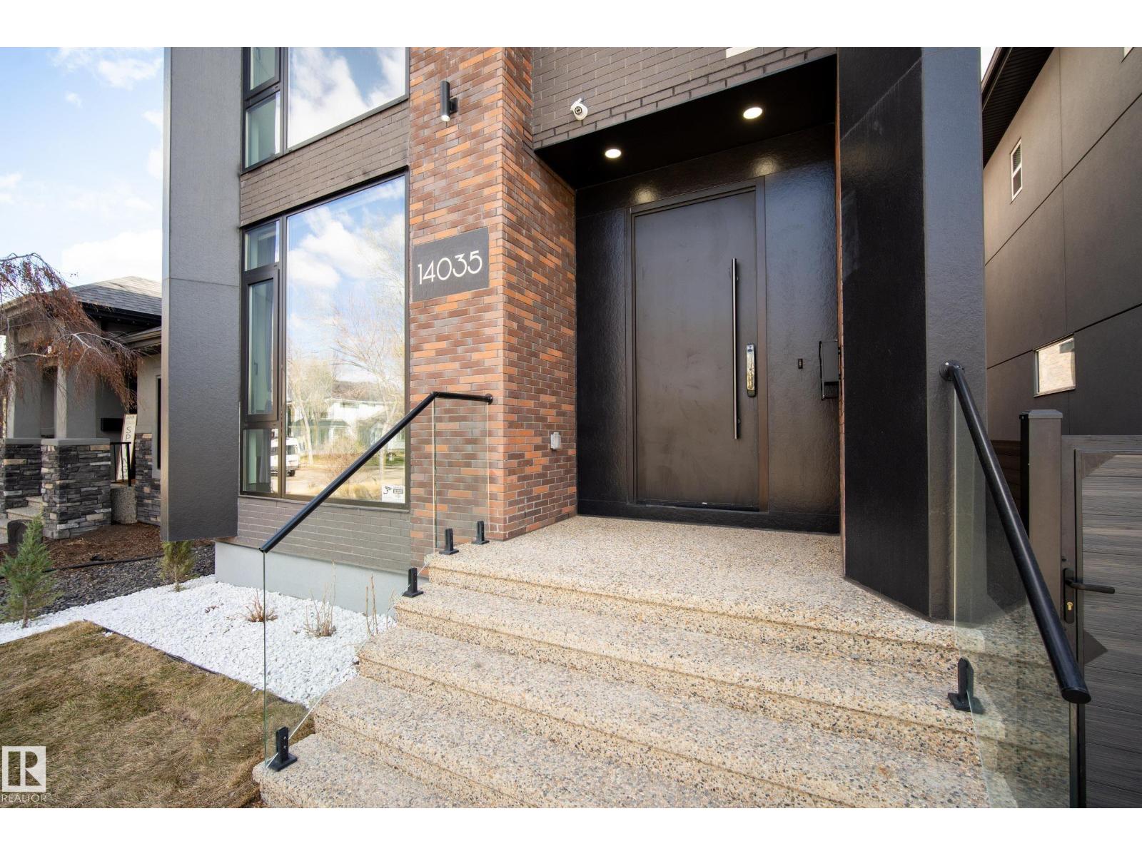 14035 104 Av Nw Property Photo 3