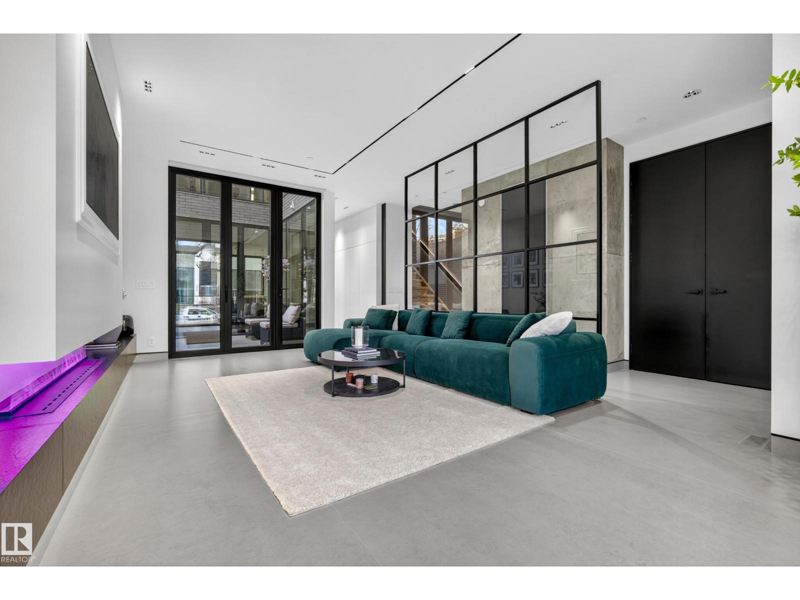 14035 104 Av Nw Property Photo 7