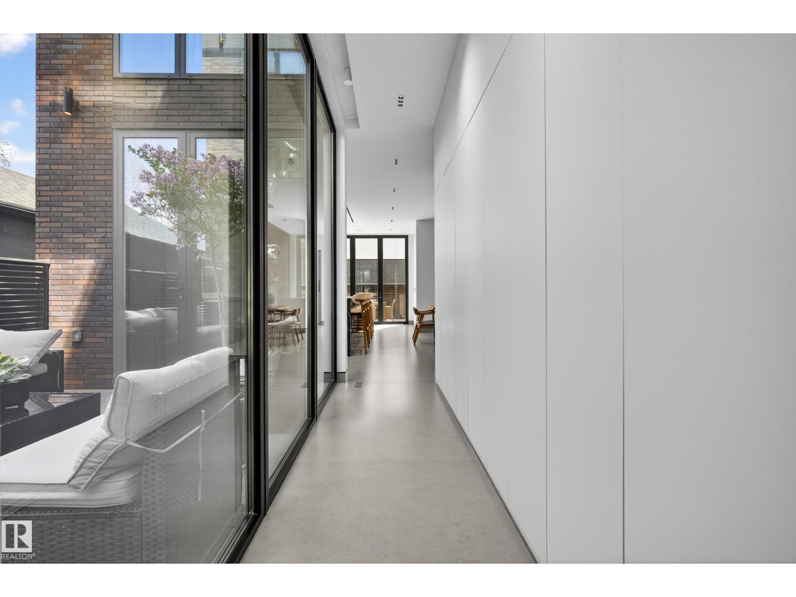 14035 104 Av Nw Property Photo 9