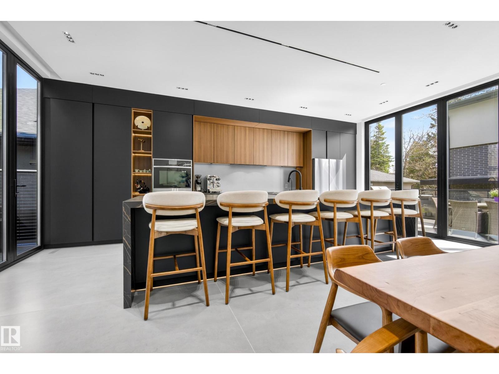 14035 104 Av Nw Property Photo 10
