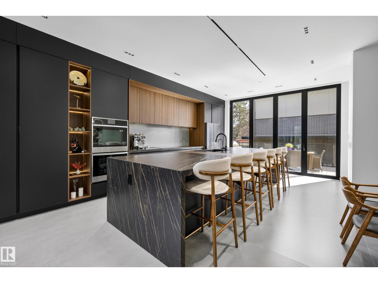 14035 104 Av Nw Property Photo 11