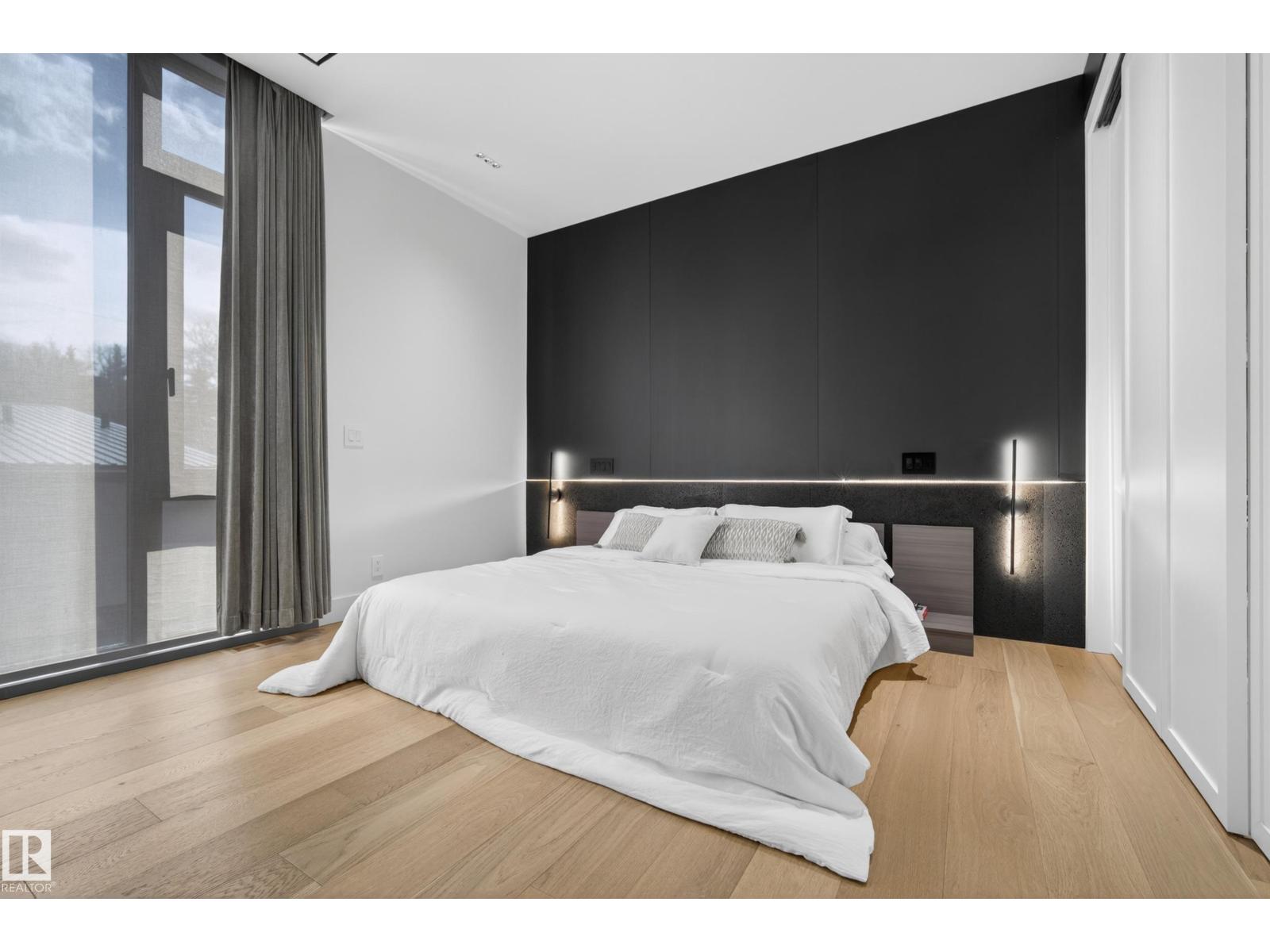 14035 104 Av Nw Property Photo 21