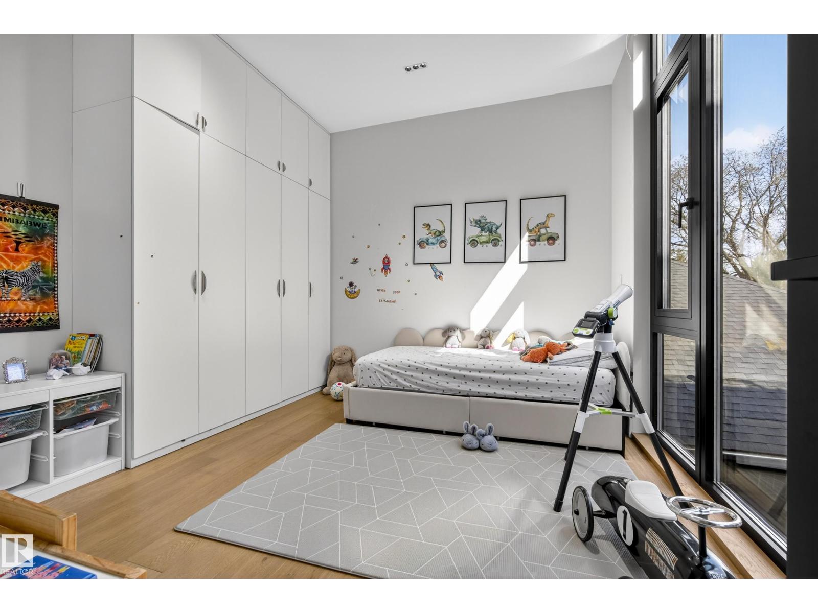 14035 104 Av Nw Property Photo 27