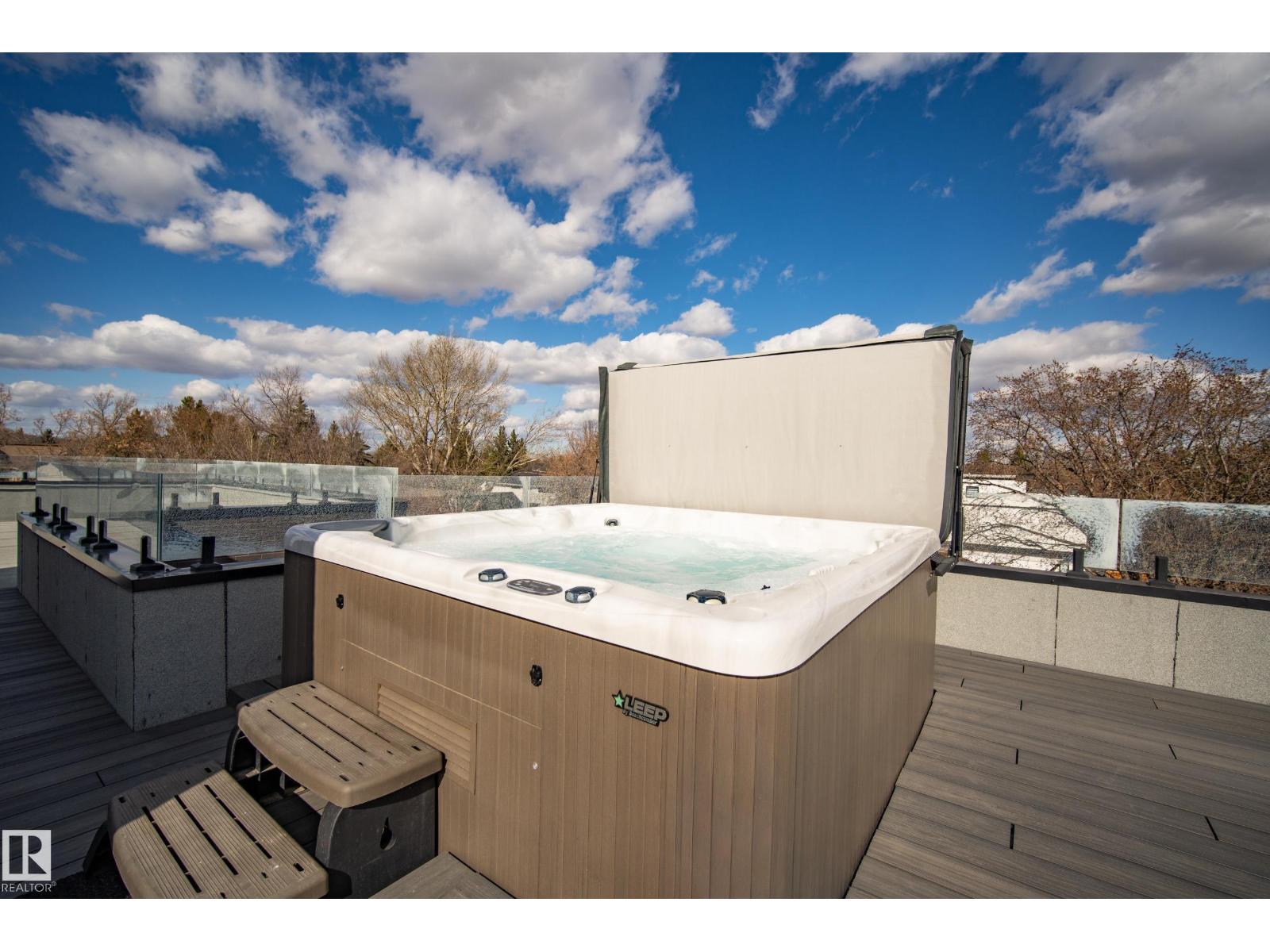 14035 104 Av Nw Property Photo 33