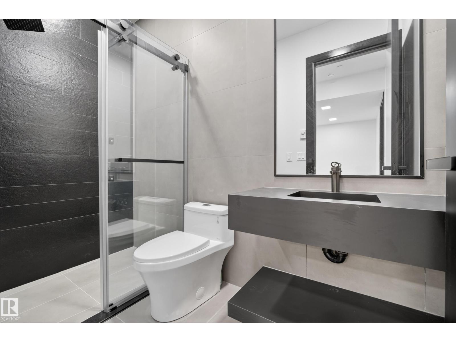 14035 104 Av Nw Property Photo 39