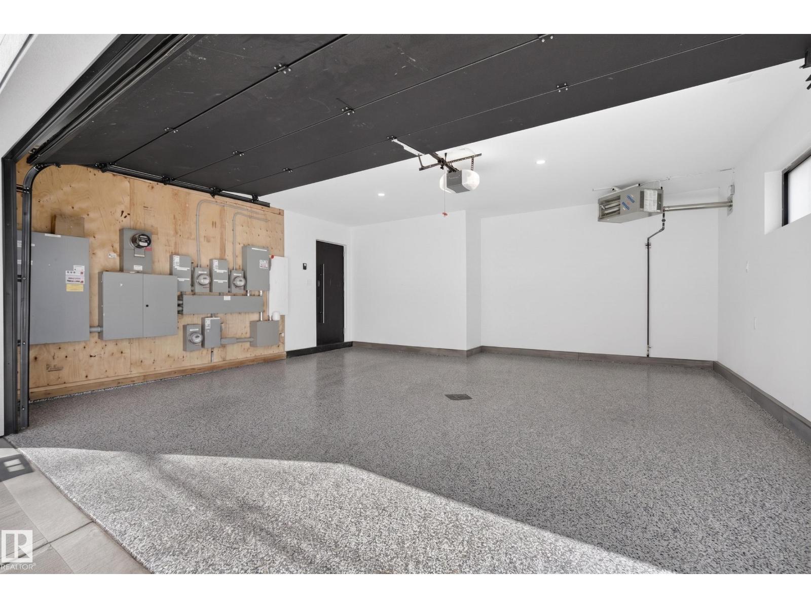 14035 104 Av Nw Property Photo 43