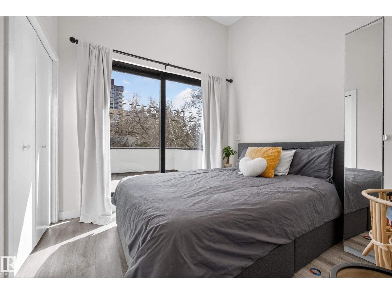 14035 104 Av Nw Property Photo 47