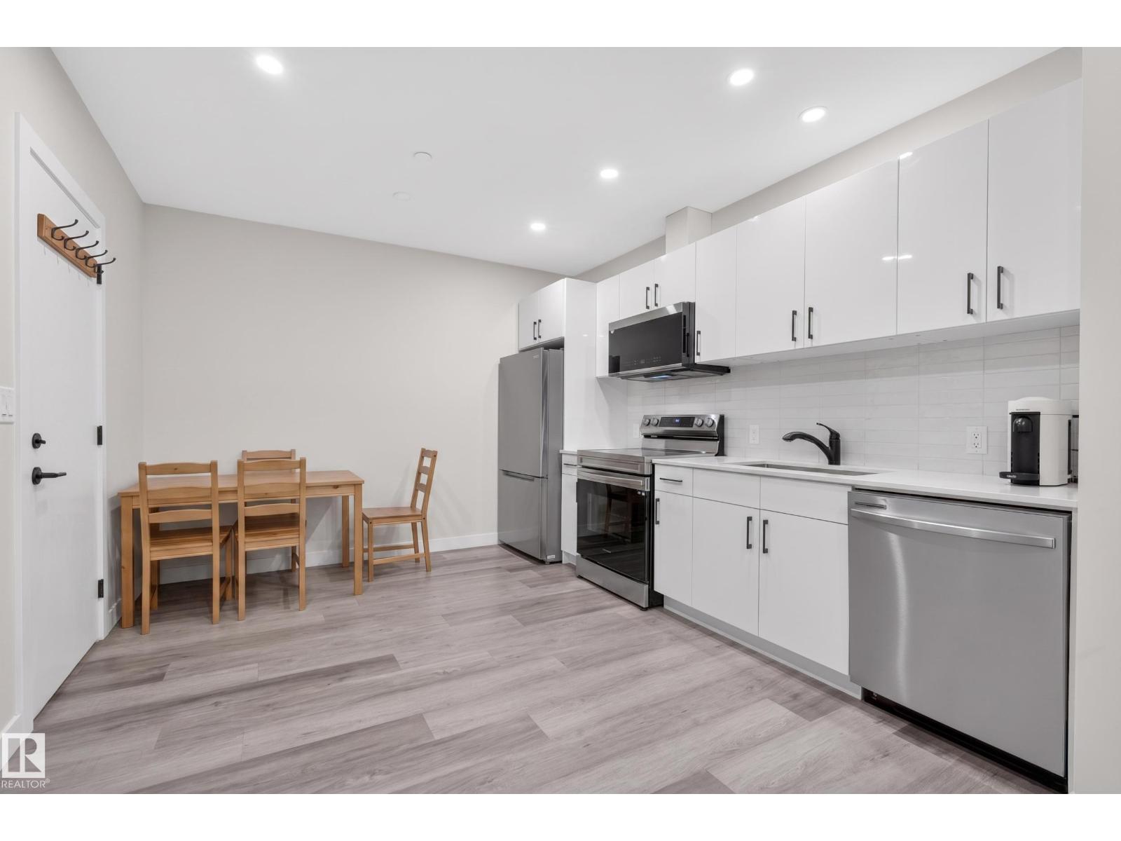 14035 104 Av Nw Property Photo 50