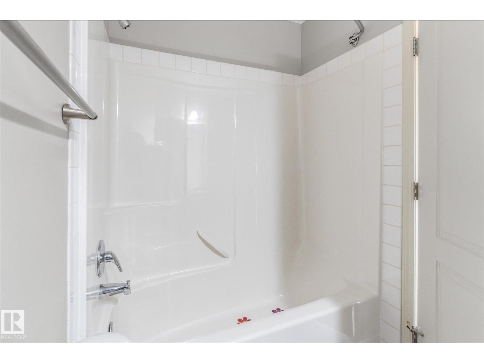 #208 4903 47 Av Property Photo 18