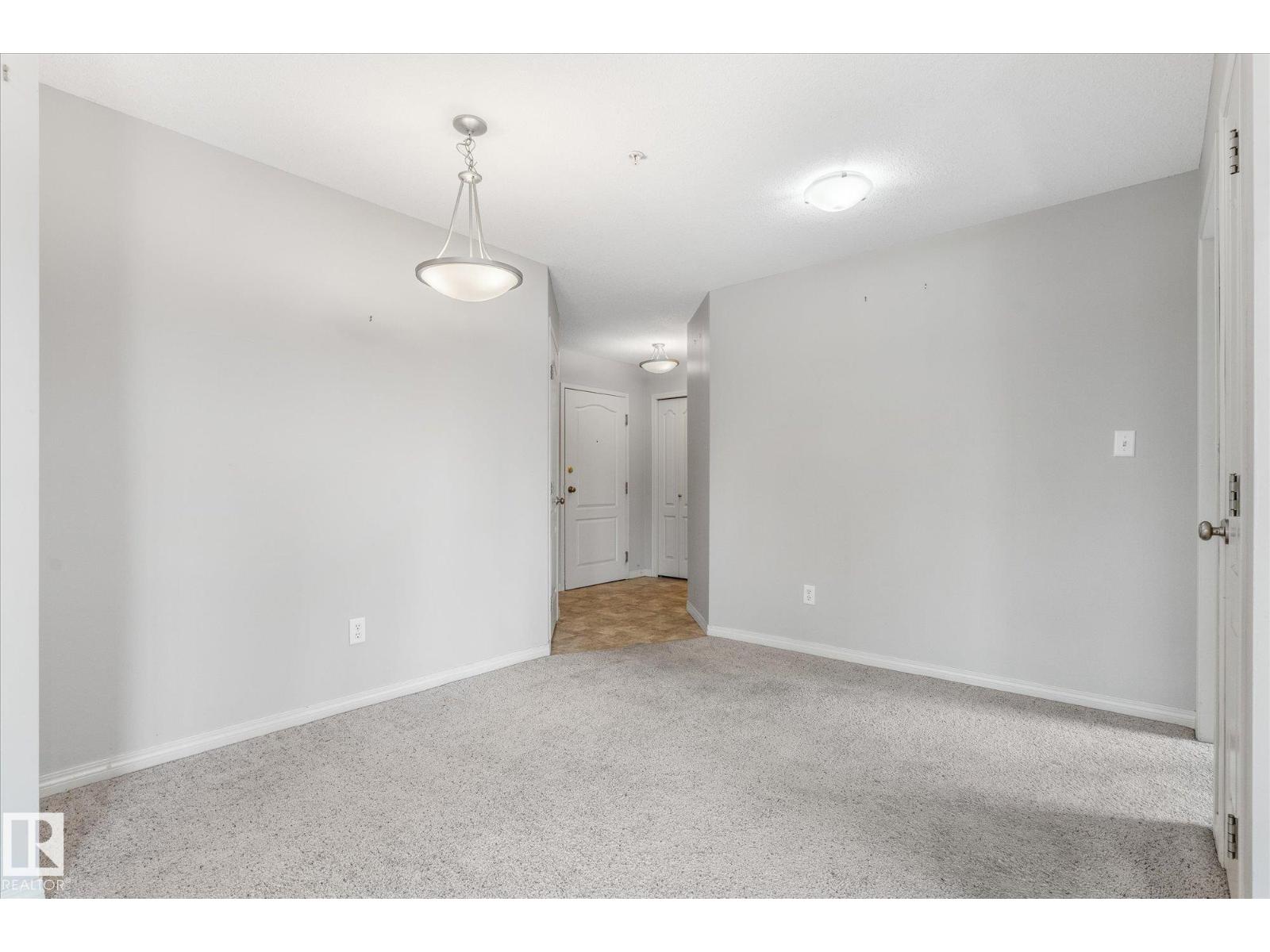 #208 4903 47 Av Property Photo 25