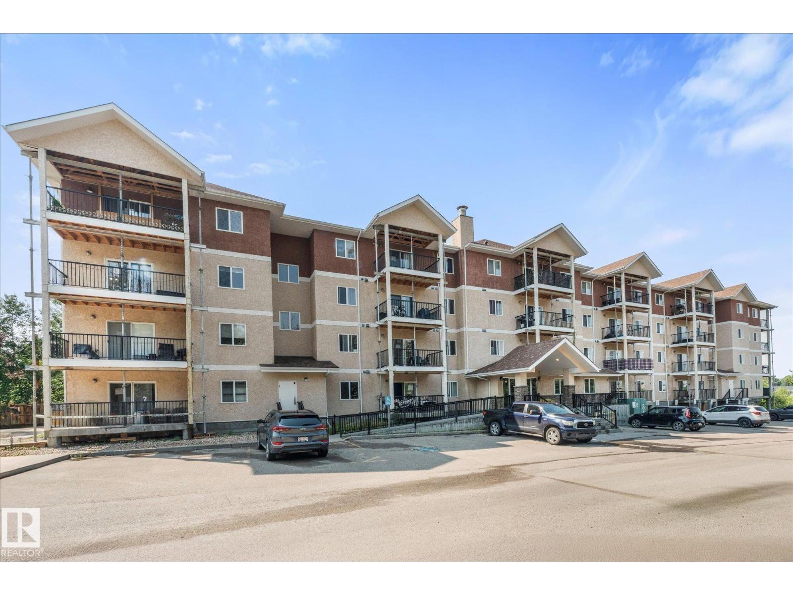 #208 4903 47 Av Property Photo 32
