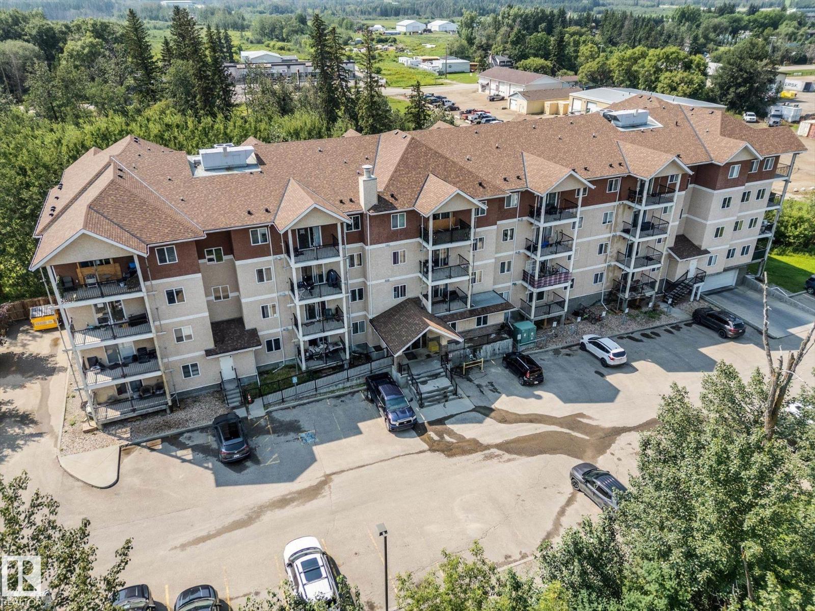 #208 4903 47 Av Property Photo 33