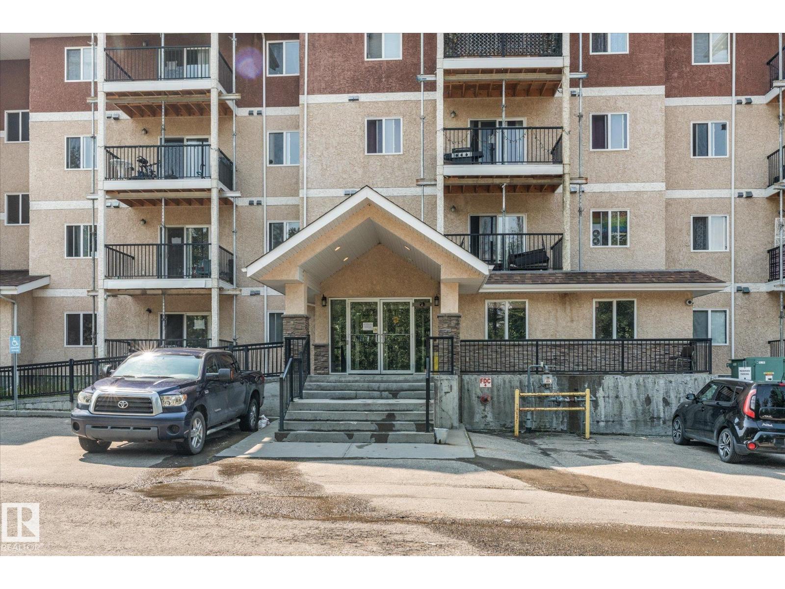 #208 4903 47 Av Property Photo 34