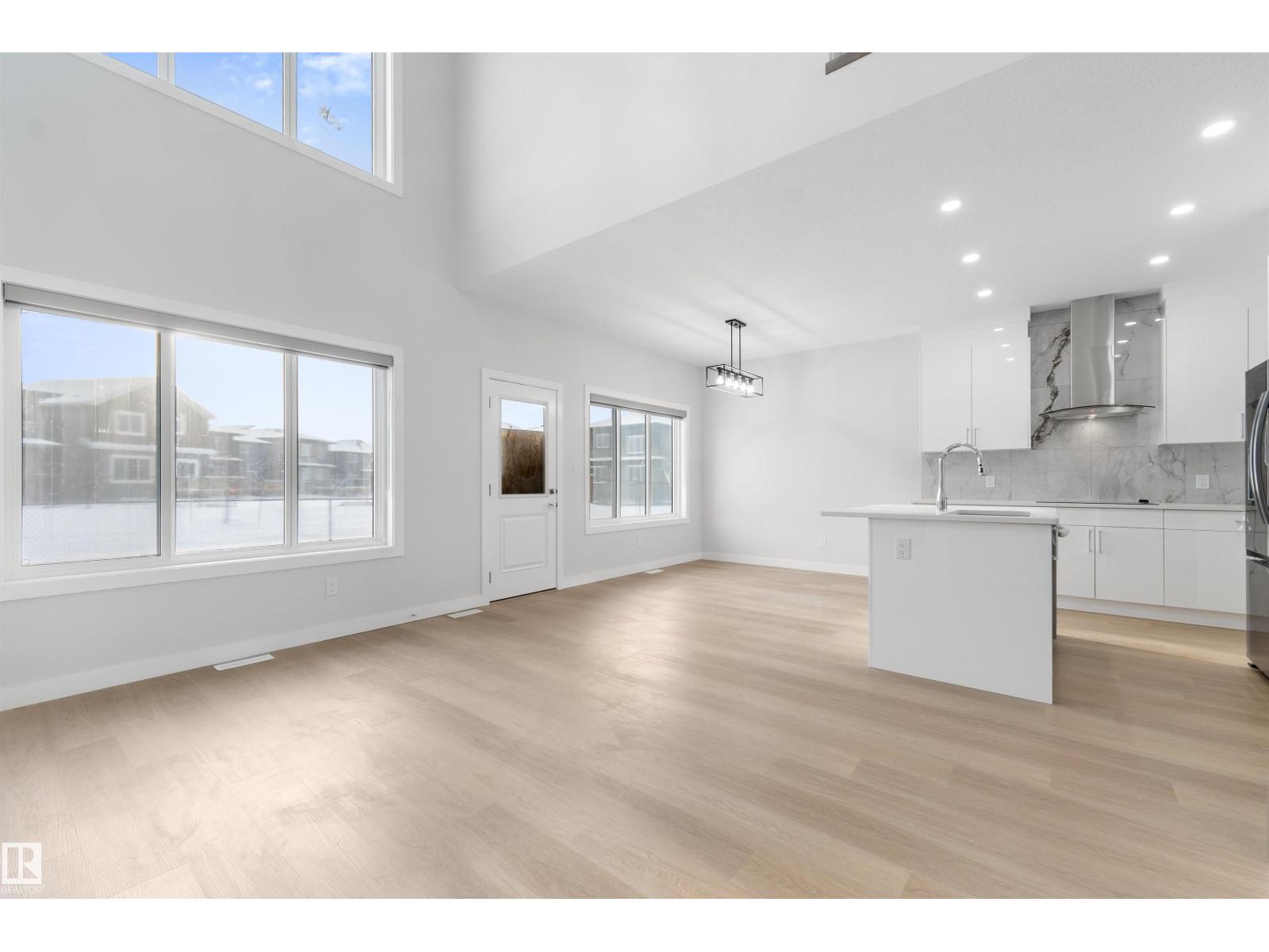 47 Axelwood Cr Property Photo 16