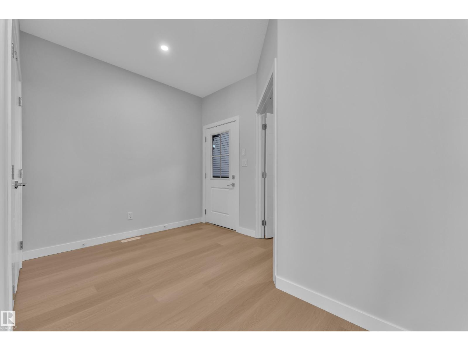 41 Axelwood Cr Property Photo 2