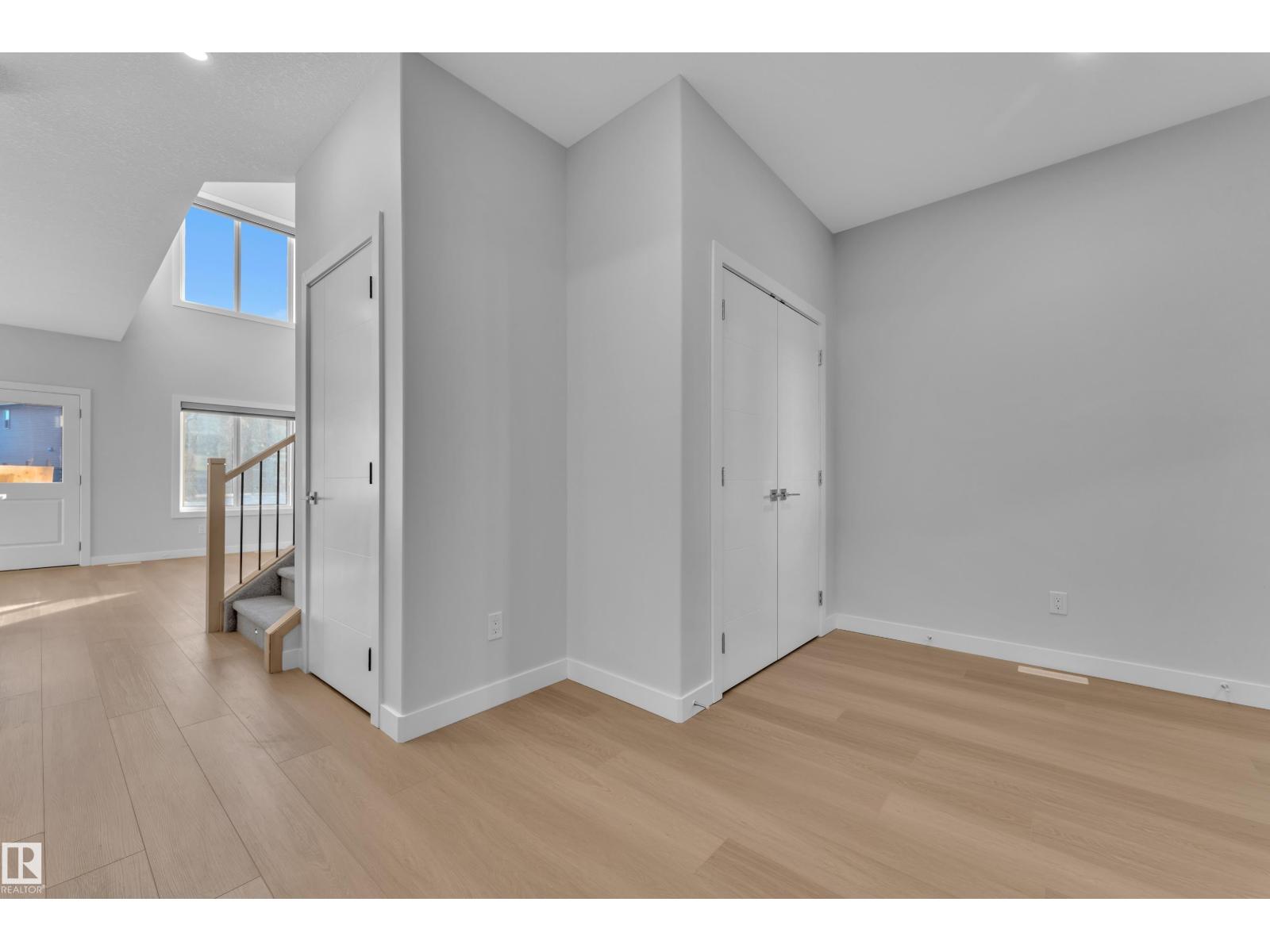 41 Axelwood Cr Property Photo 4