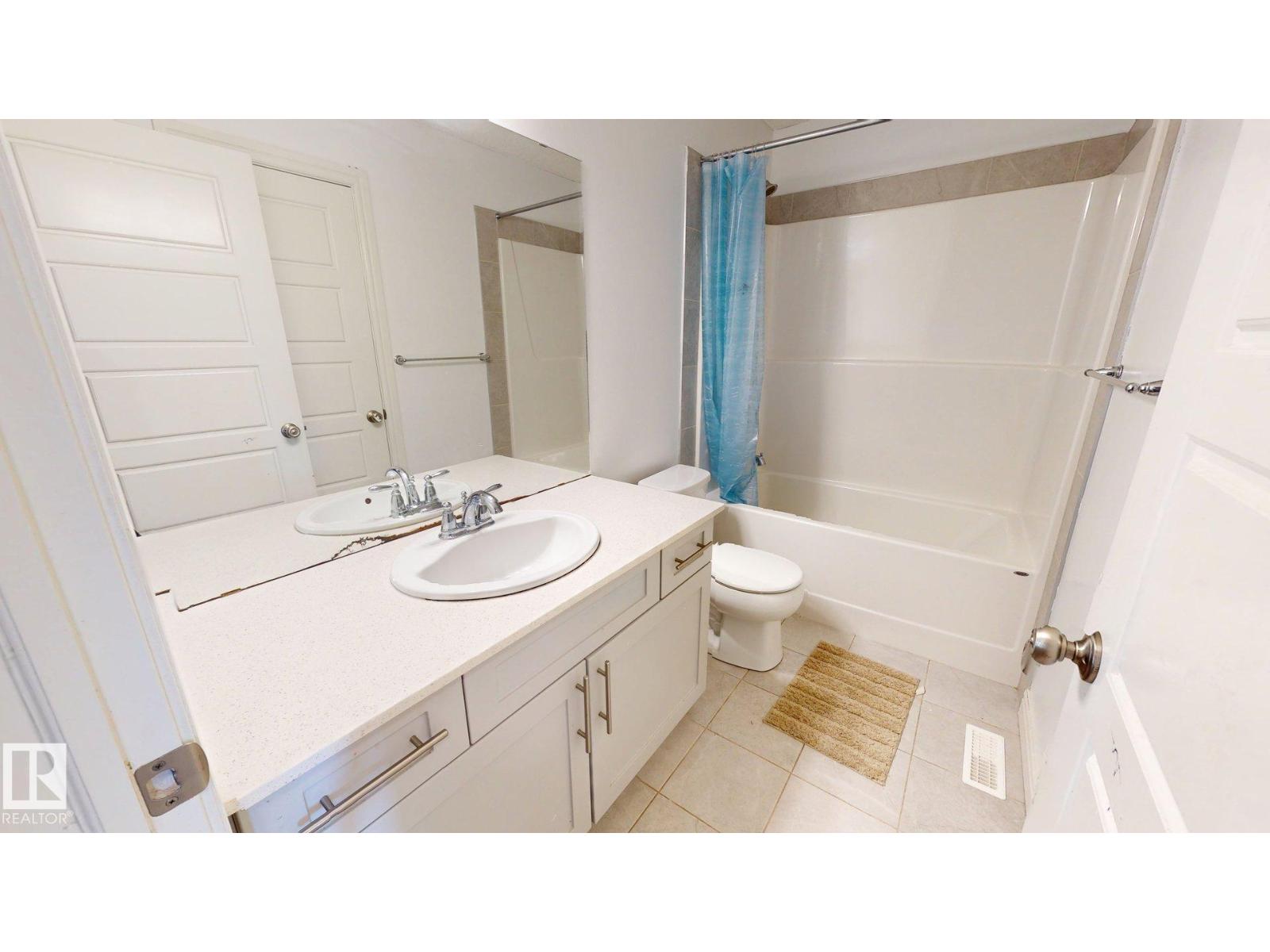 8172 226 St Nw Property Photo 8