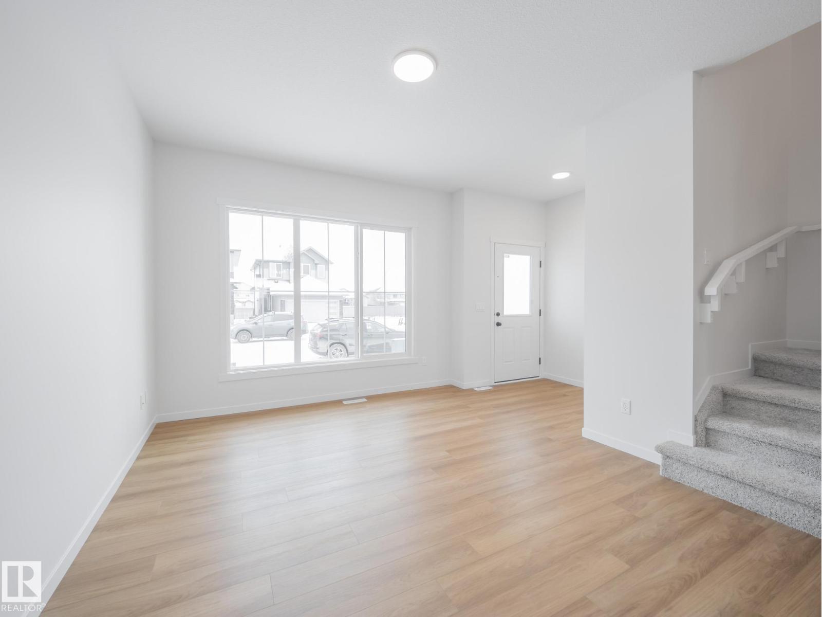 2016 194 St Nw Property Photo 9