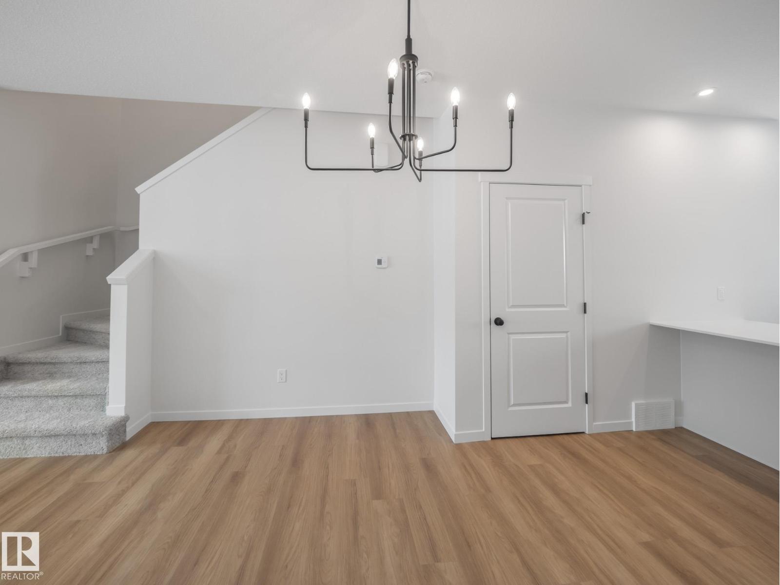 2016 194 St Nw Property Photo 11